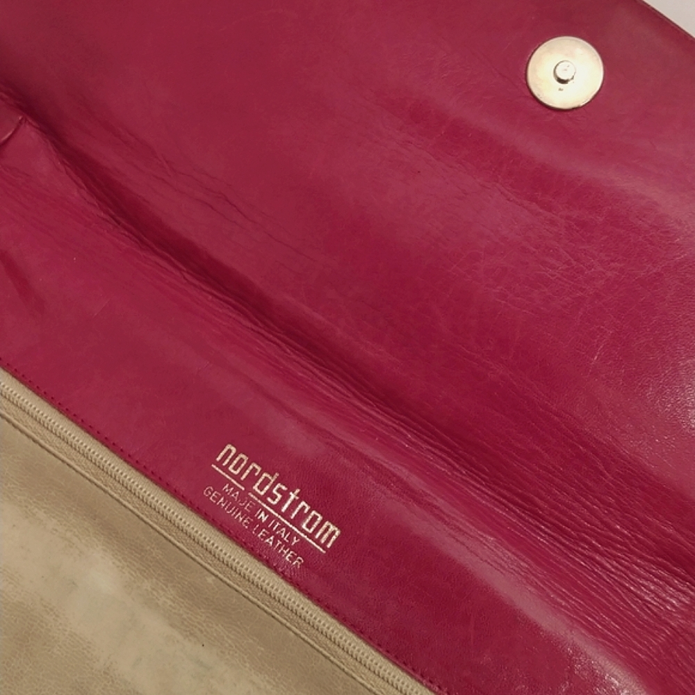" VINTAGE" red leather clutch - Picture 6 of 9